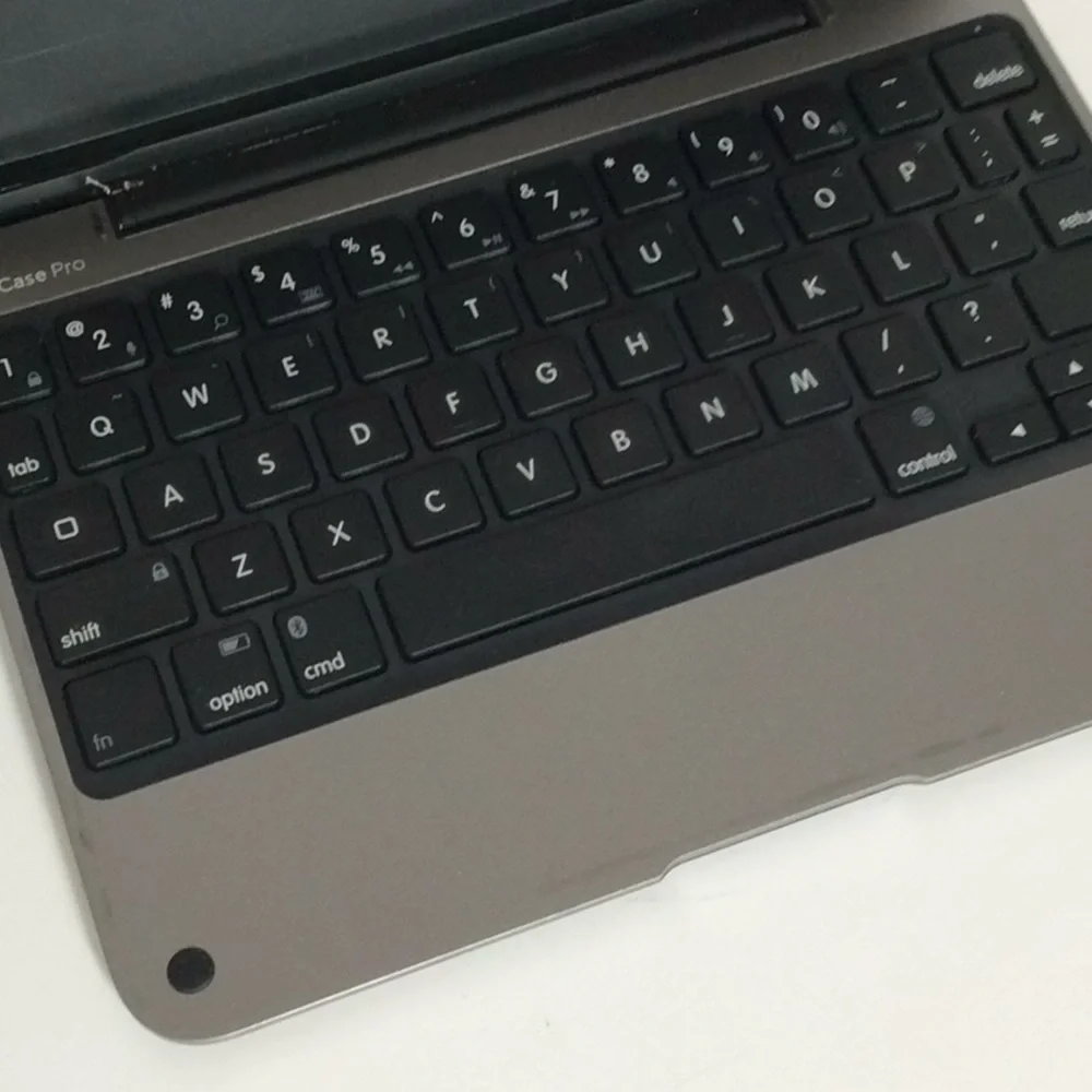 Clamcase Bluetooth Keyboard for Mini Tablet